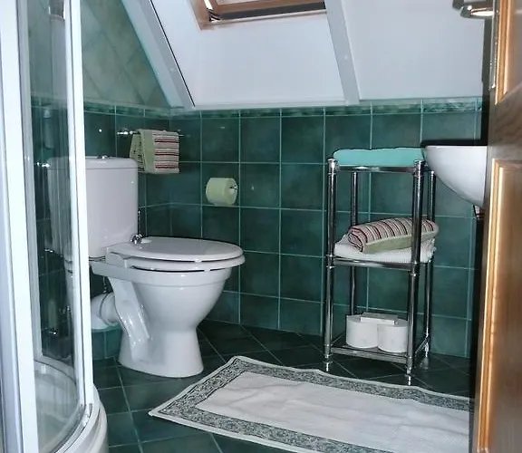 Ginavilla בית הארחה *